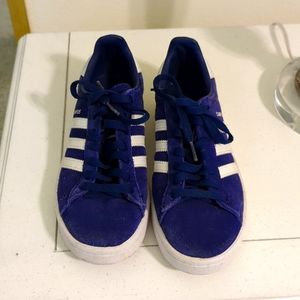 Adidas blue campus sneakers